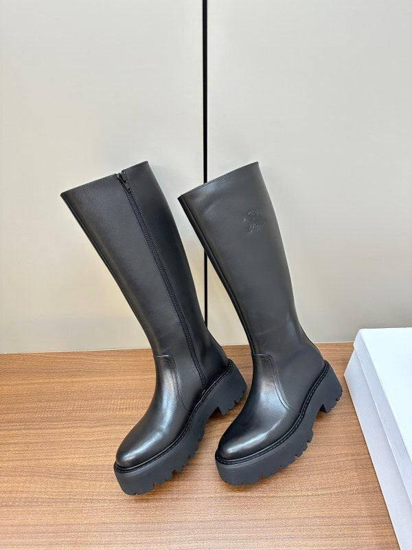 Celi*e Stiefel